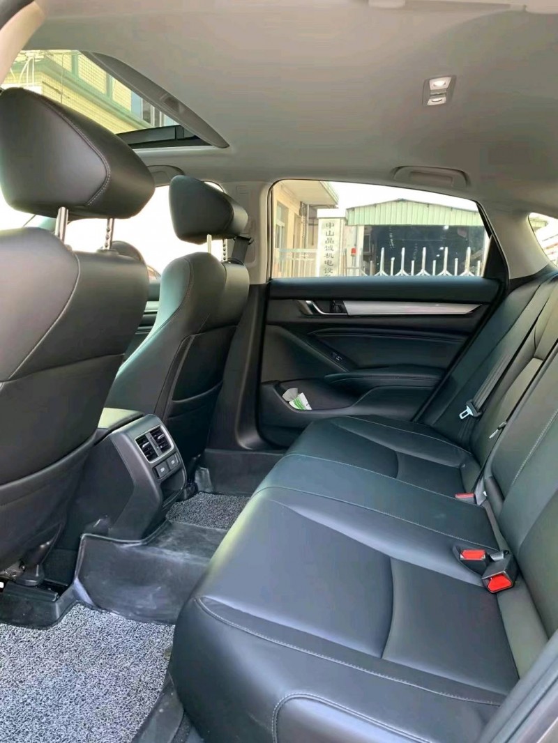 中山22年本田雅阁7