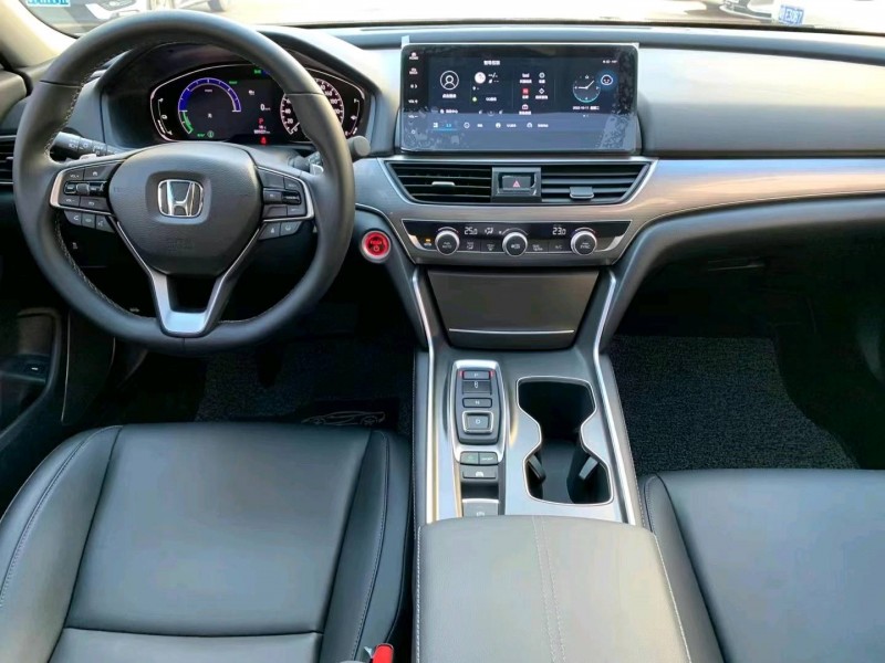 中山22年本田雅阁8