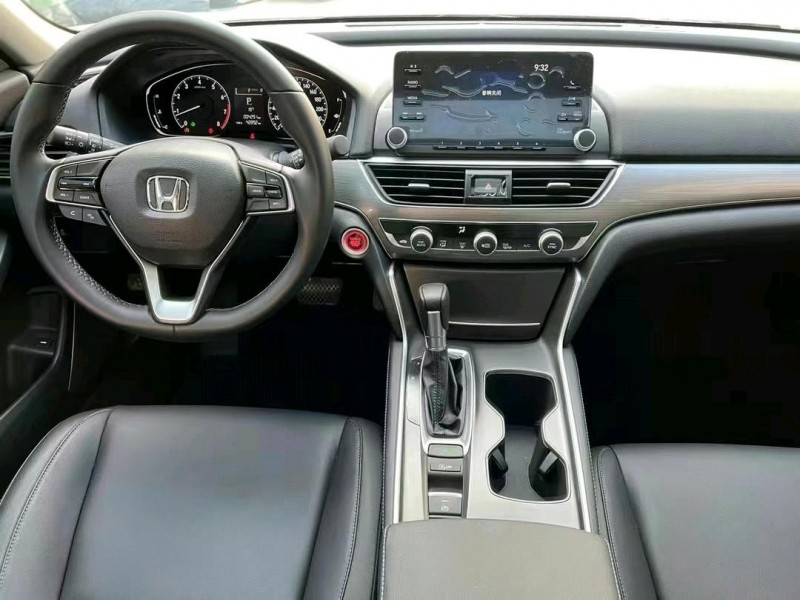 中山21年本田雅阁7