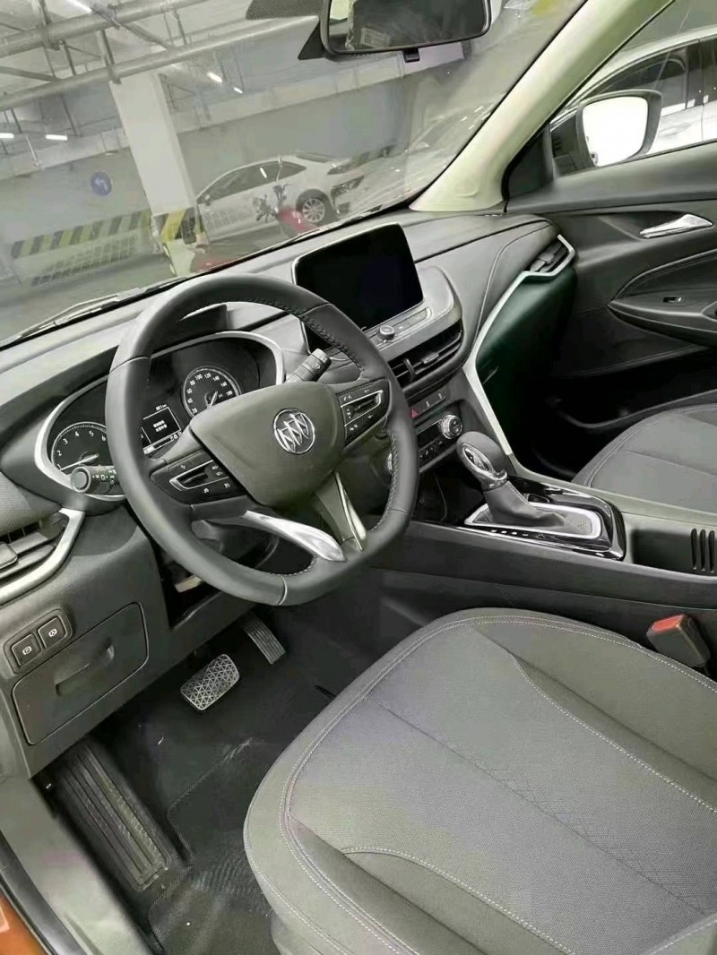 成都22年别克昂科拉5