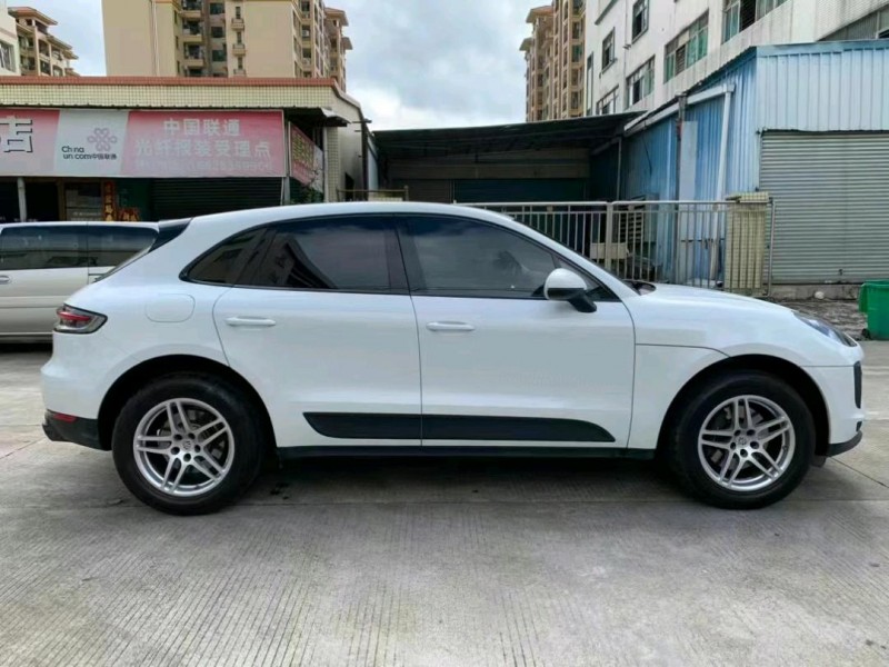 中山21年保时捷Macan2