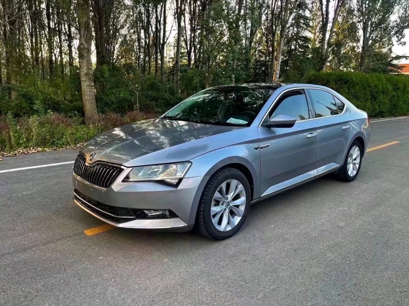 枣庄18年斯柯达速派3