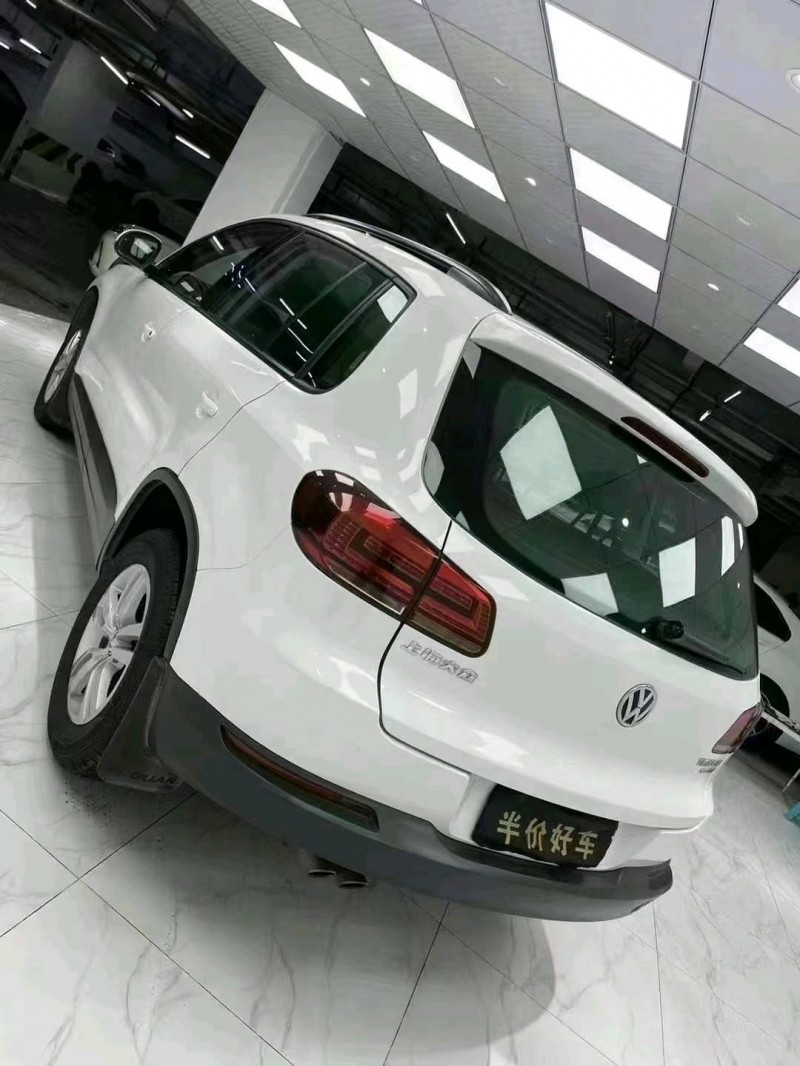 成都16年大众途观4