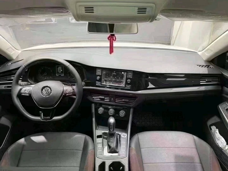 成都20年大众宝来9