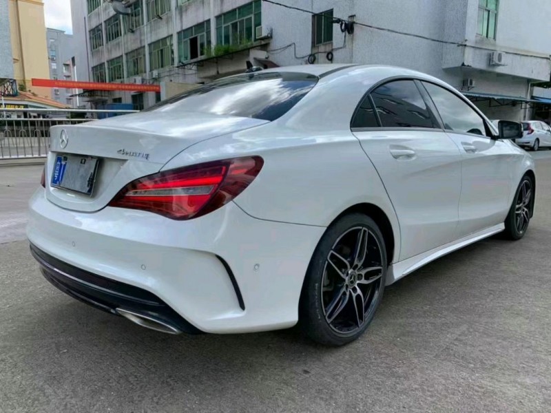中山18年奔驰CLA4