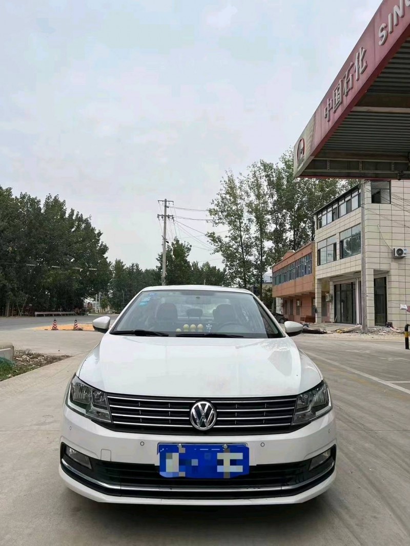 北京17年大众朗逸9