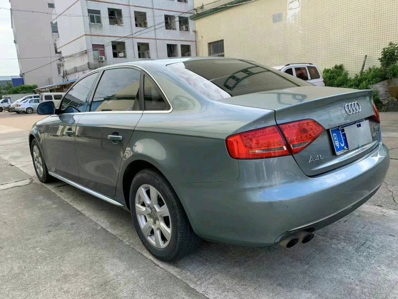 中山11年奥迪A4L6