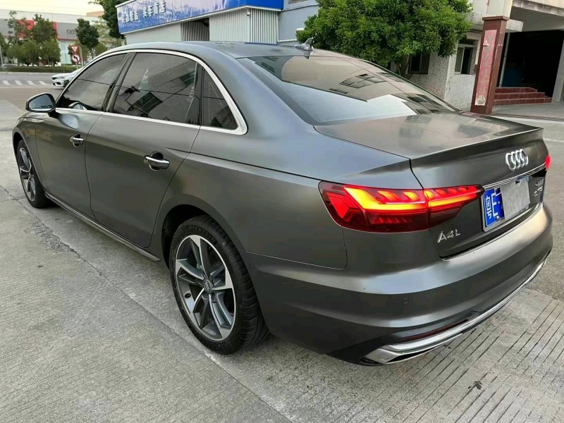 中山21年奥迪A4L5