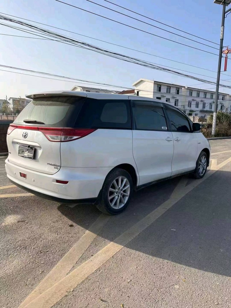 枣庄11年丰田普瑞维亚3