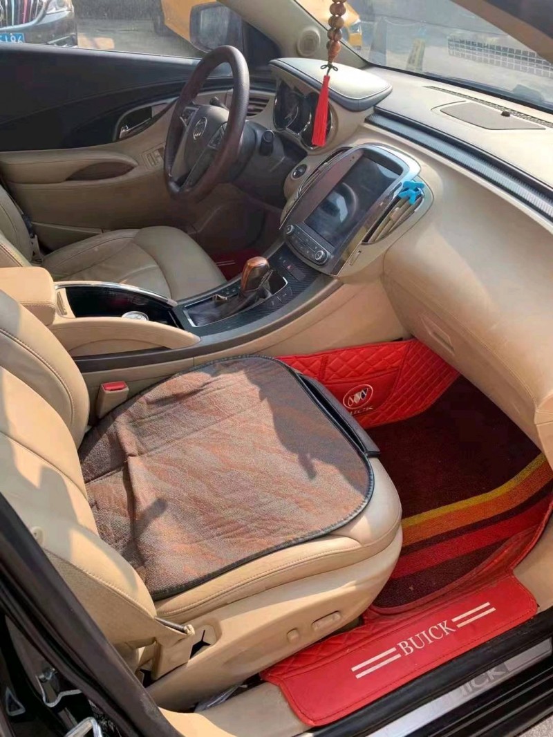 珠海13年别克君越6