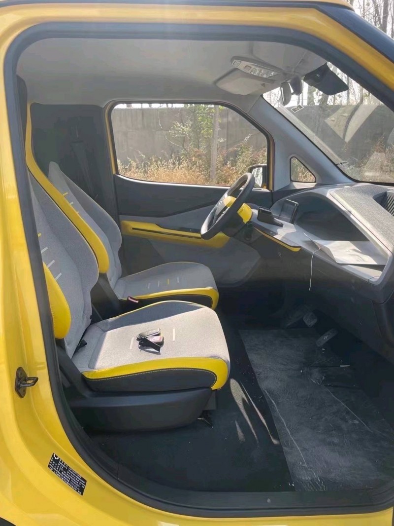 枣庄22年五菱汽车NANO EV4