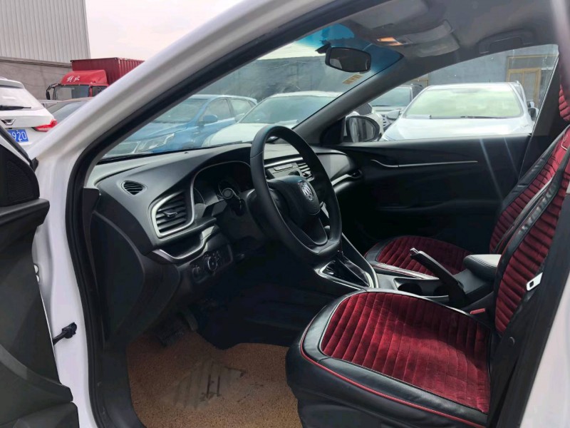 邯郸21年别克英朗3