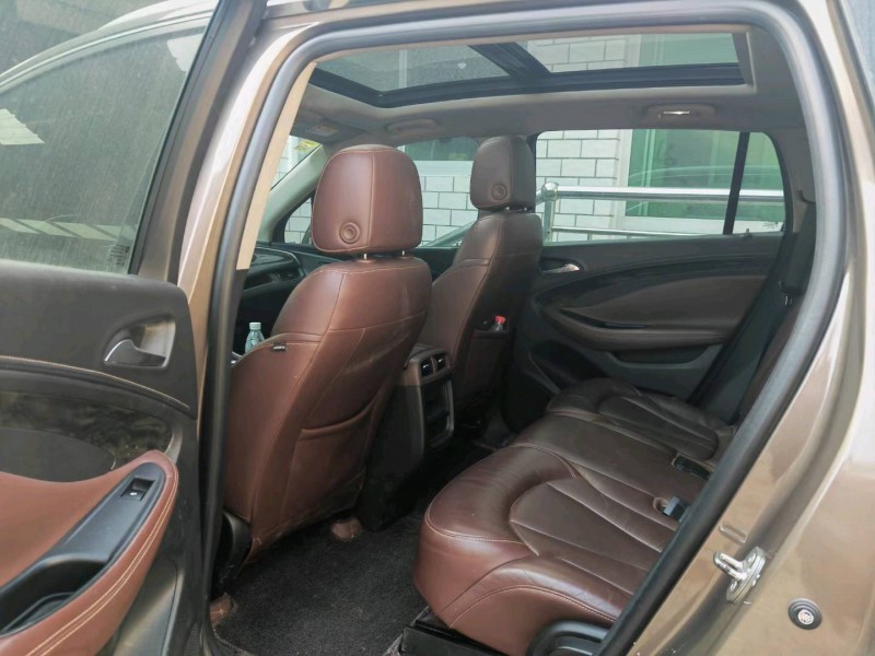 保定15年别克昂科威6