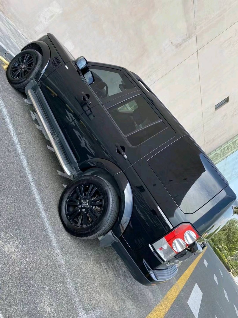 沈阳13年路虎发现8