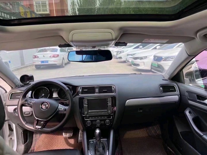 北京17年大众速腾7