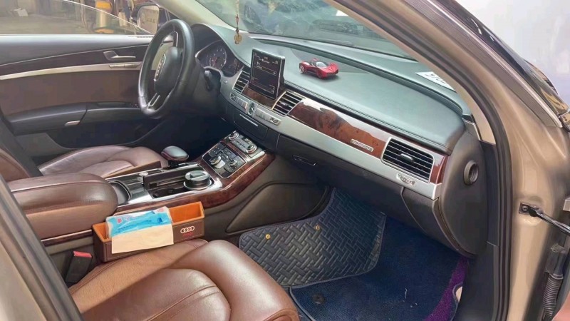 邯郸12年奥迪A8L2