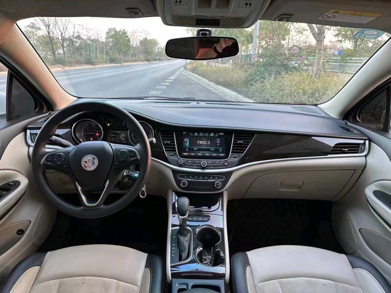 邯郸18年别克威朗6