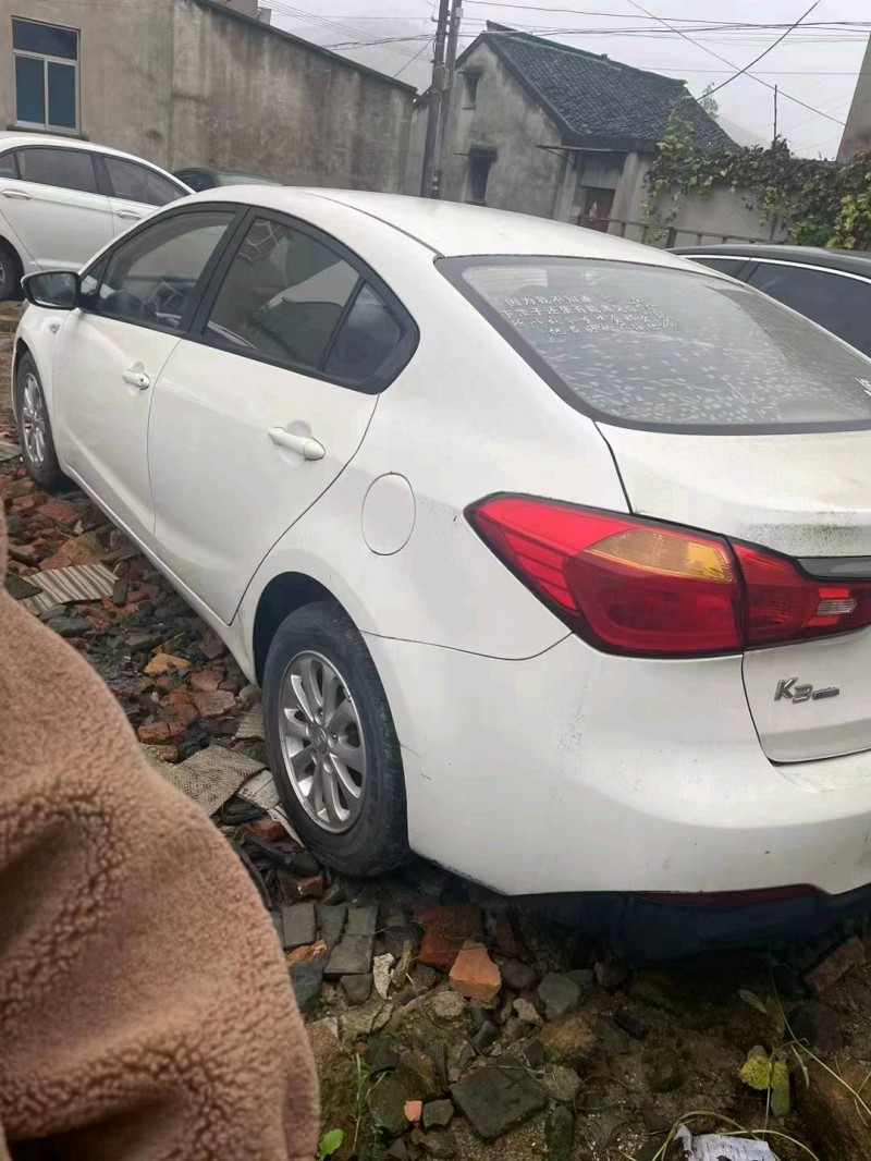 邯郸15年起亚K35