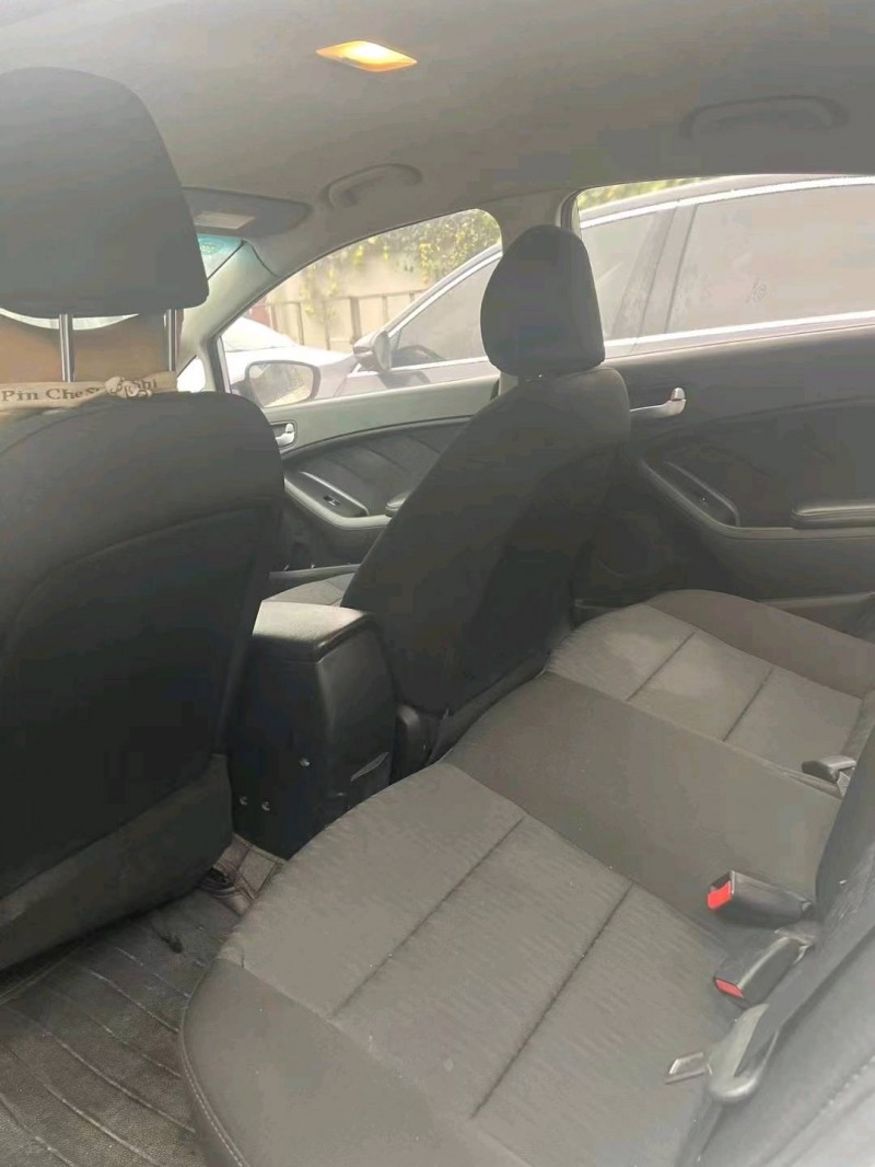 邯郸15年起亚K31