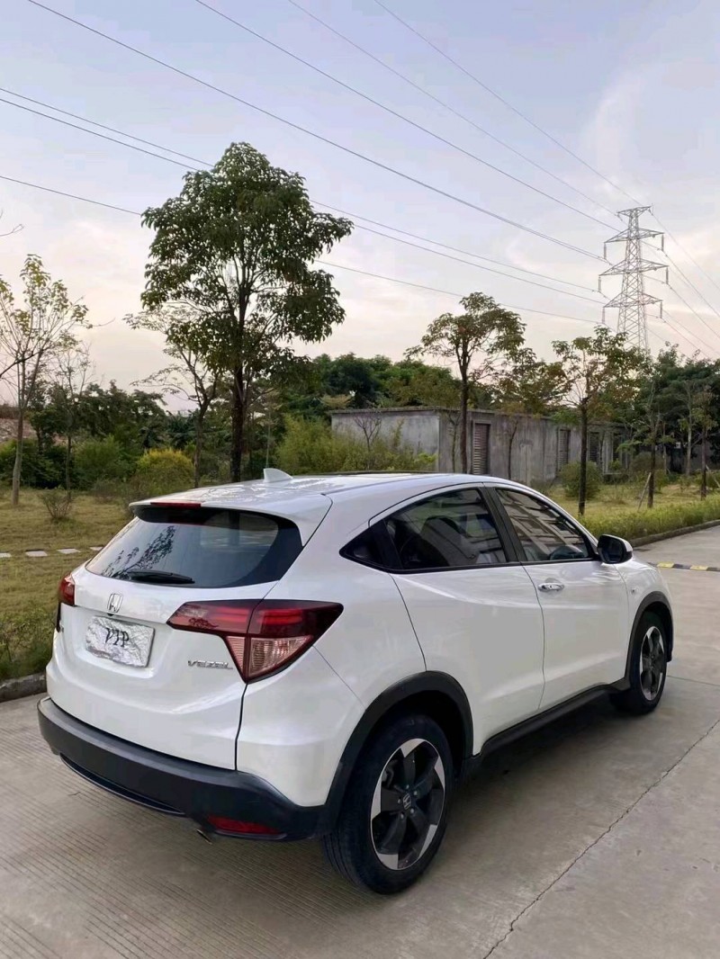 珠海18年本田缤智5