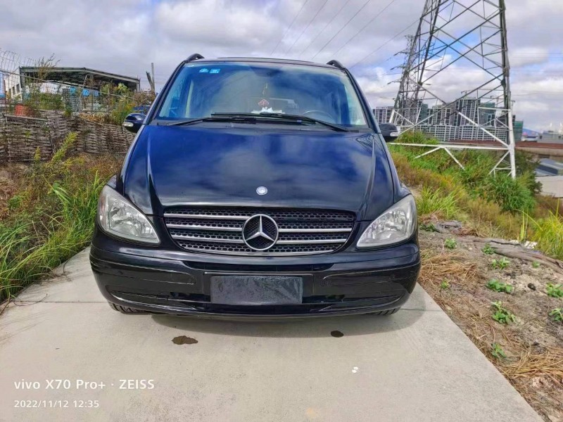 邯郸11年奔驰唯雅诺1