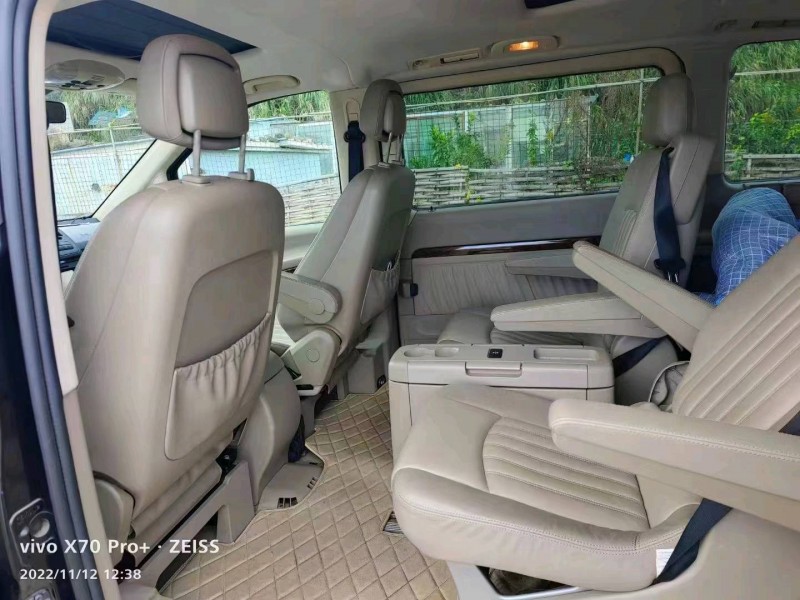 邯郸11年奔驰唯雅诺5