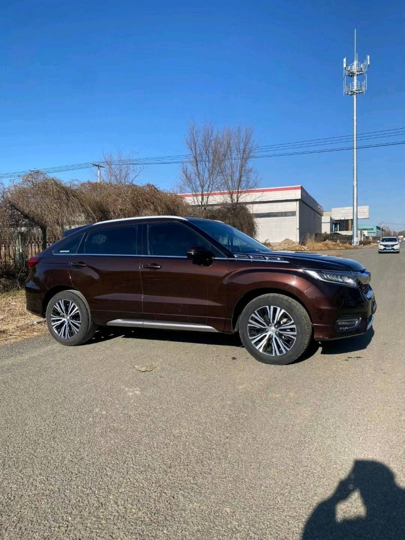 沈阳17年本田冠道2