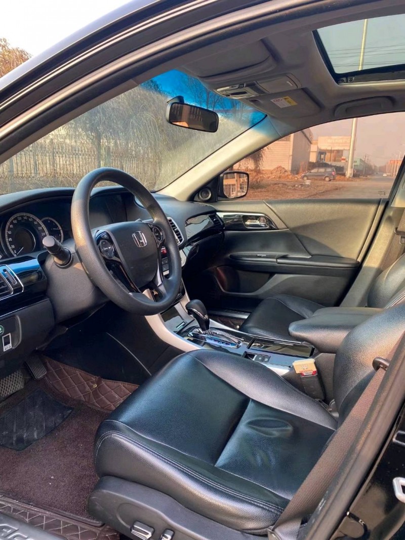 沈阳18年本田雅阁5