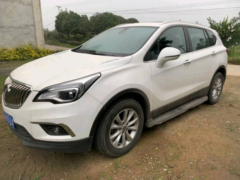 成都15年别克昂科威5