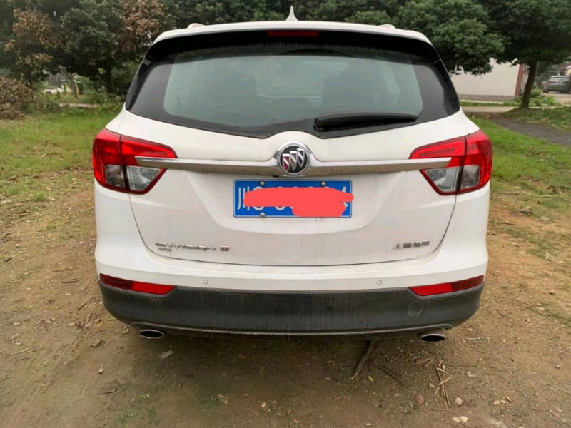 成都15年别克昂科威2