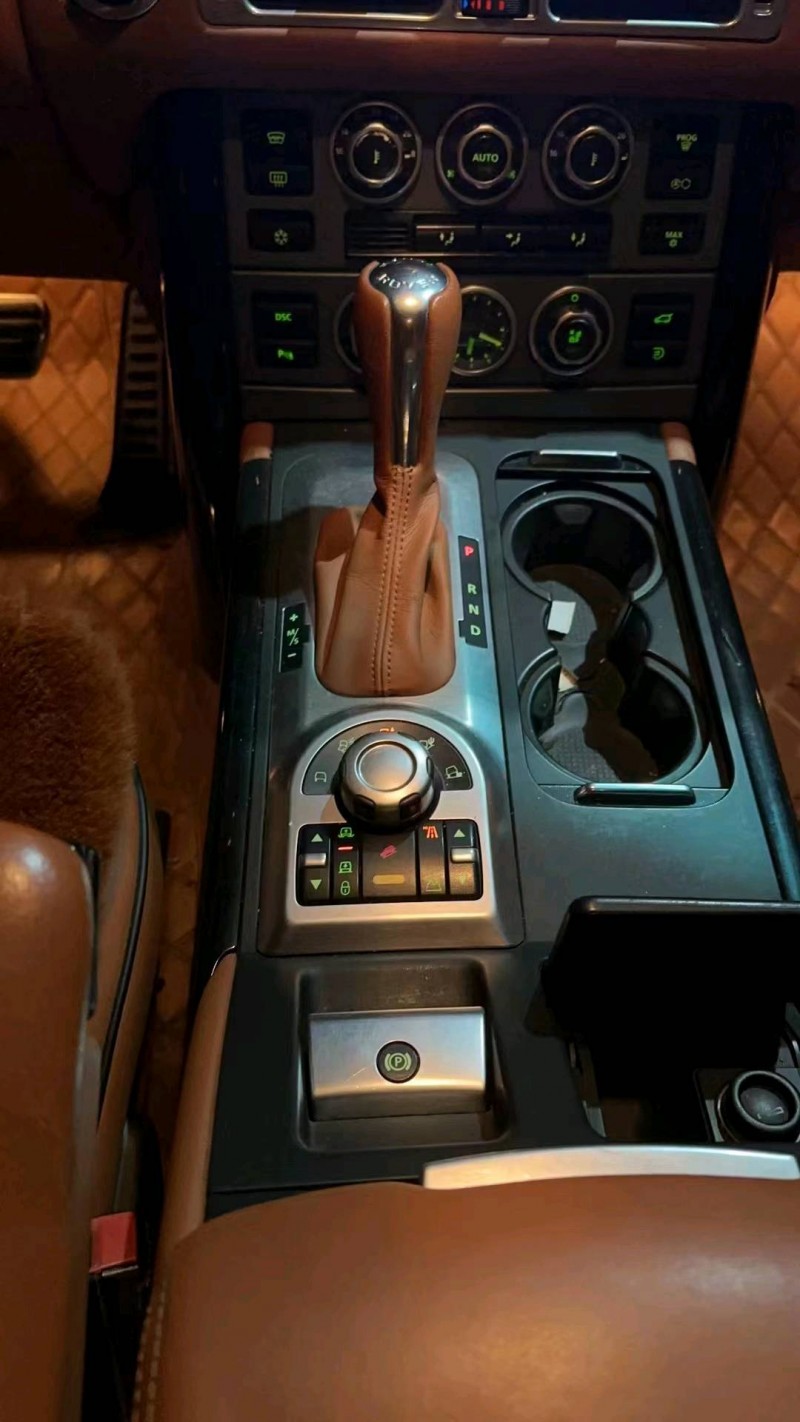 枣庄08年路虎揽胜1