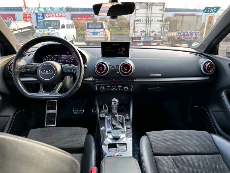 邯郸18年奥迪S39