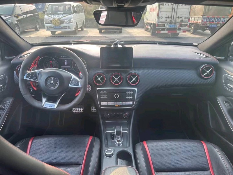 邯郸17年奔驰AMG6