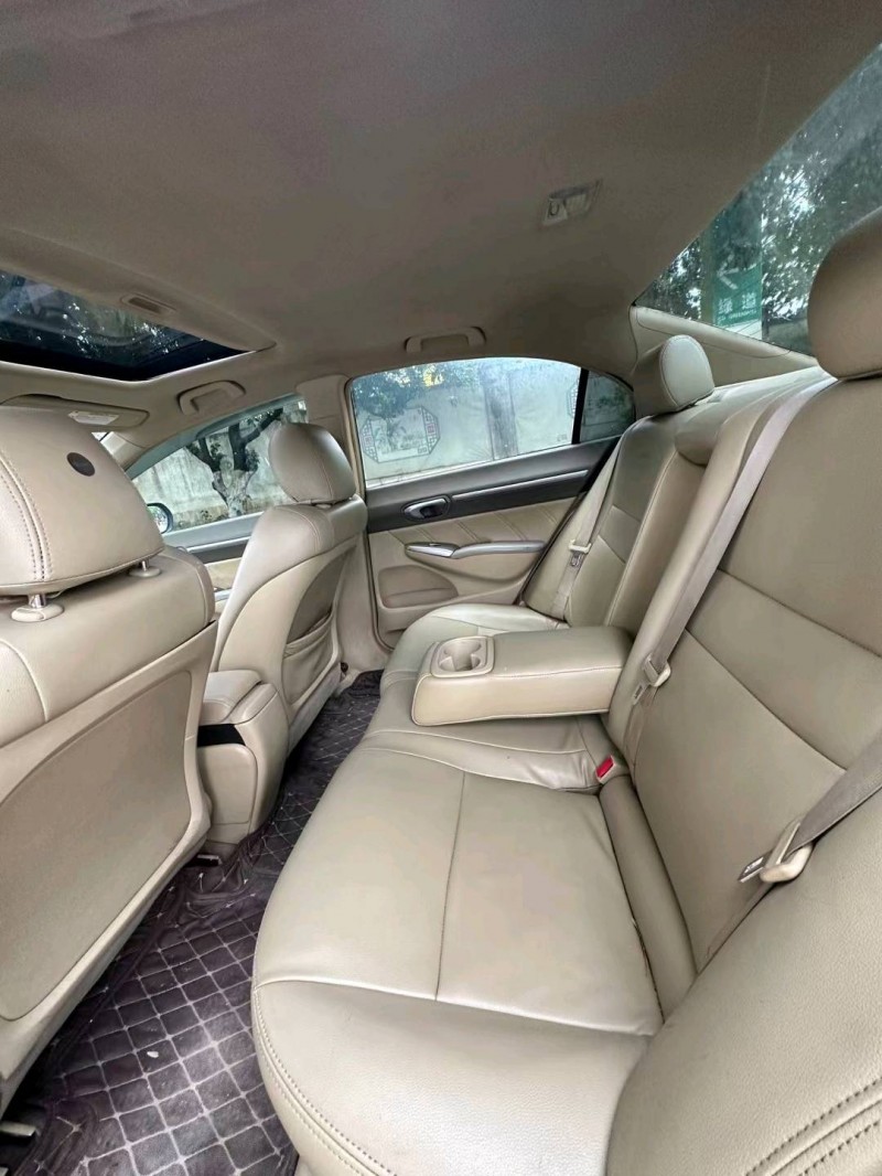 广州07年本田思域5