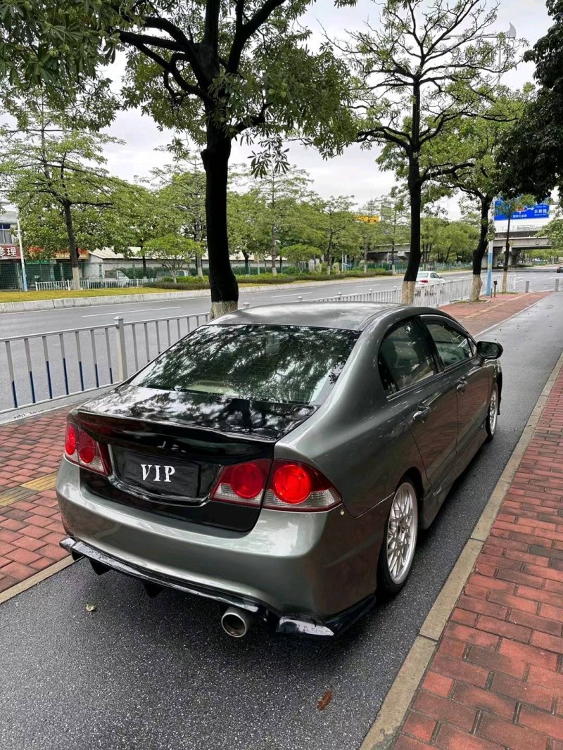 广州07年本田思域7