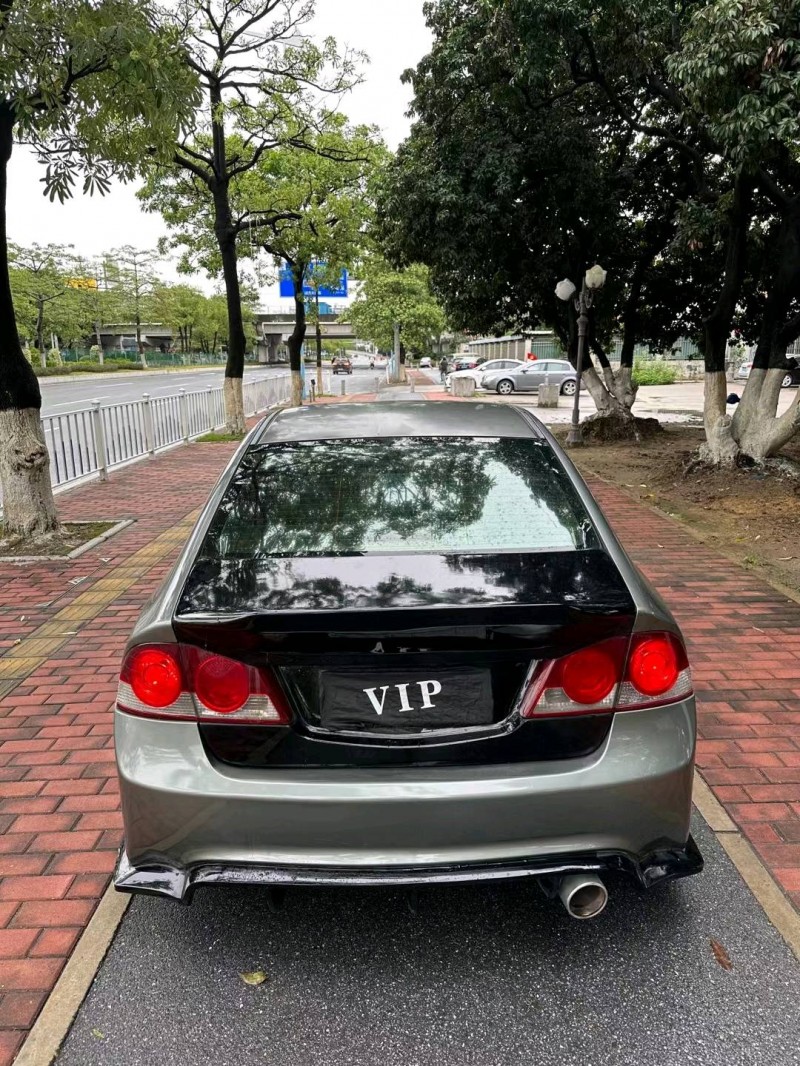 广州07年本田思域9