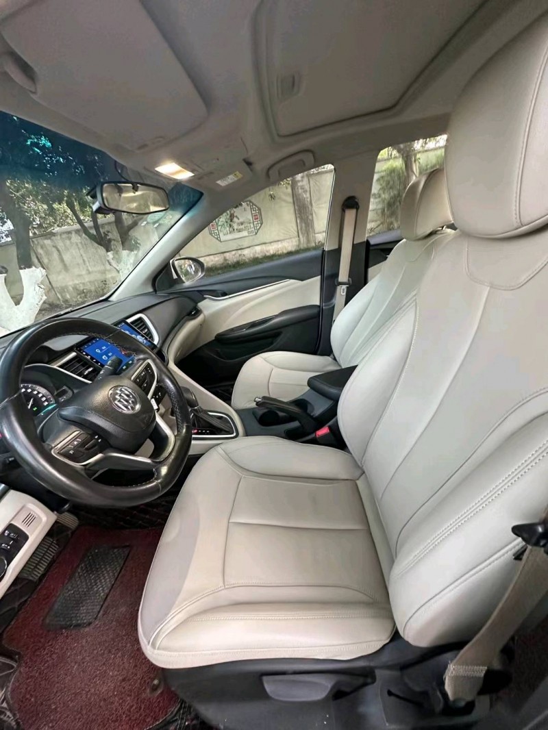 广州18年别克英朗4