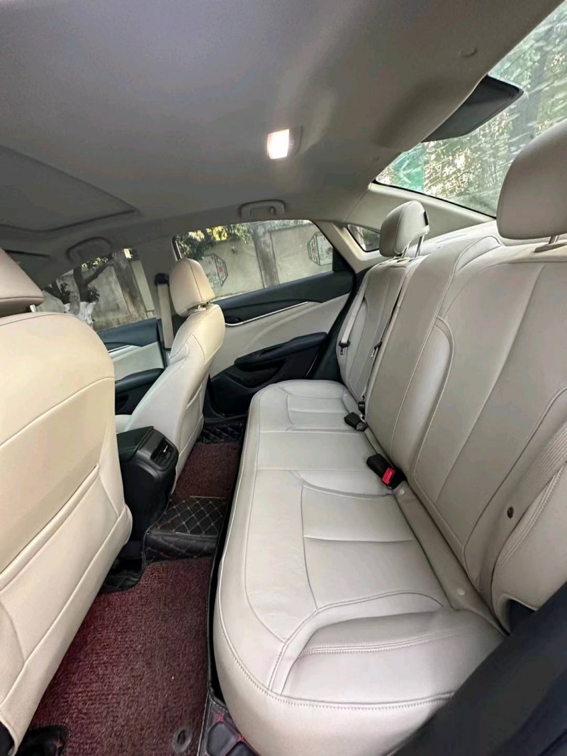 广州18年别克英朗5