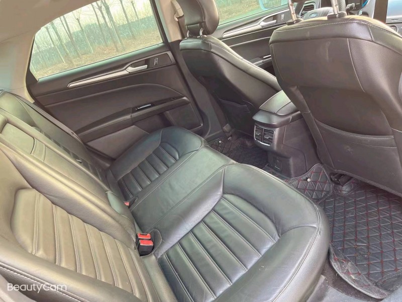 济宁16年福特蒙迪欧6