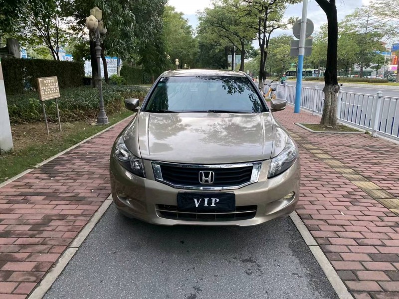 广州10年本田雅阁1