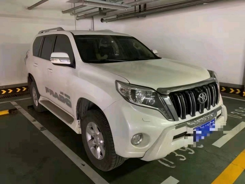 邯郸15年丰田普拉多7