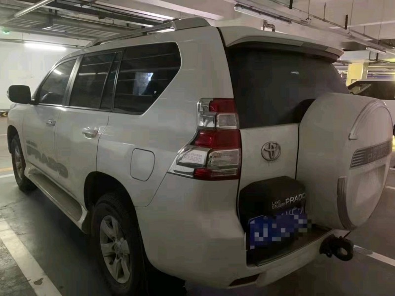 邯郸15年丰田普拉多3