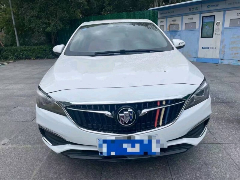 嘉兴18年别克威朗1