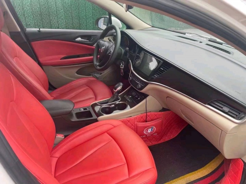 嘉兴18年别克威朗4