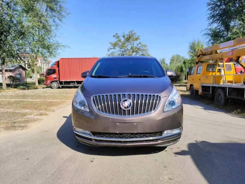 枣庄16年别克GL88