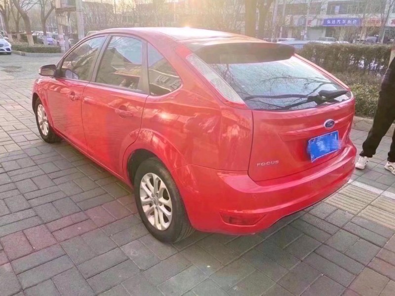 东营12年福特福克斯2