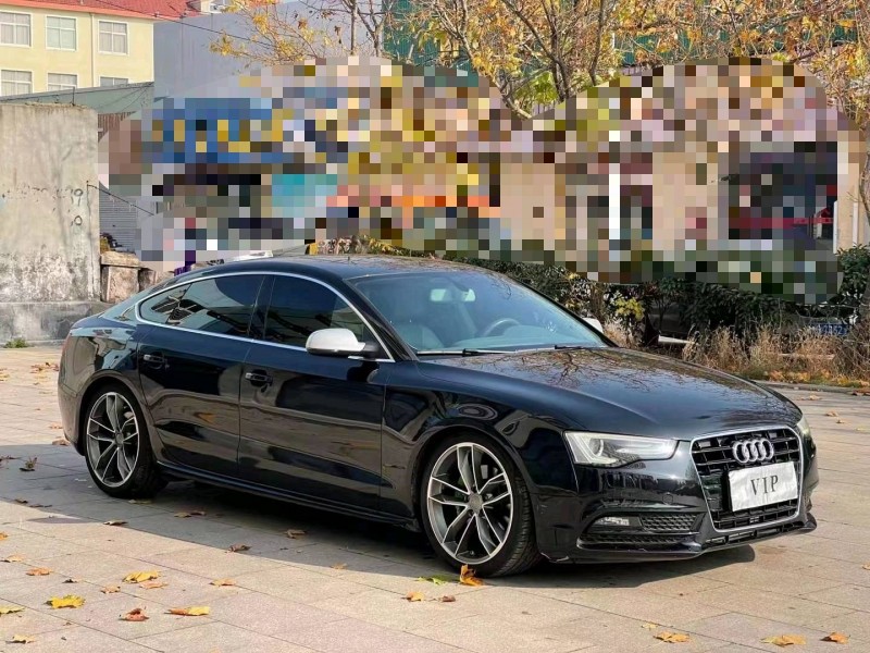 青岛12年奥迪A57