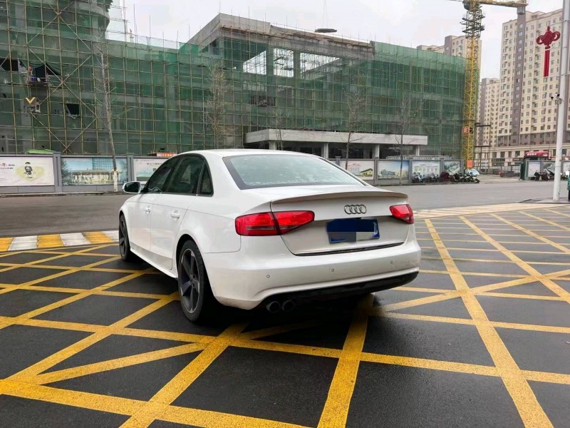 枣庄12年奥迪A4L3