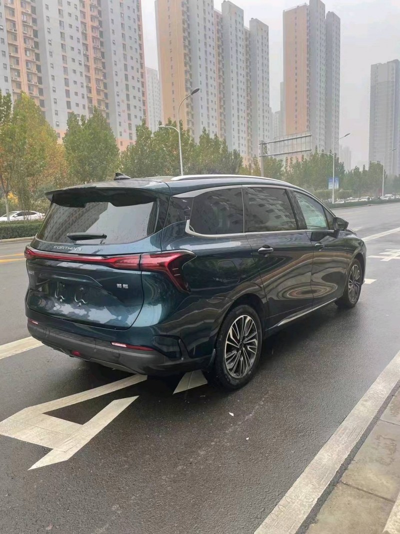 邯郸22年东风风行游艇5