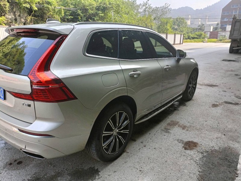 重庆20年沃尔沃XC607
